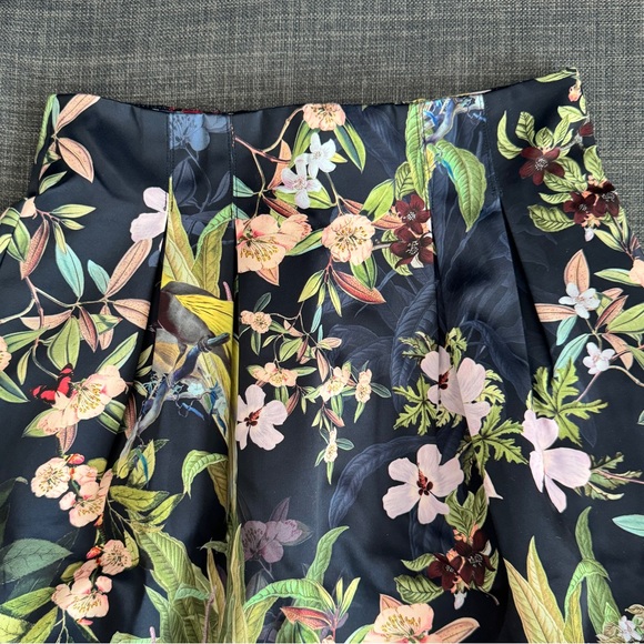 NWT H&M Summer Floral Print Skirt - Picture 2 of 5
